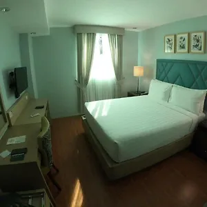 4* Hotel Dalian Peak