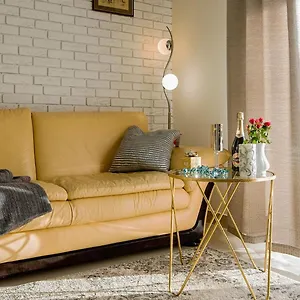 https://aparthotel-koroni-home.warsawhotelspoland.com